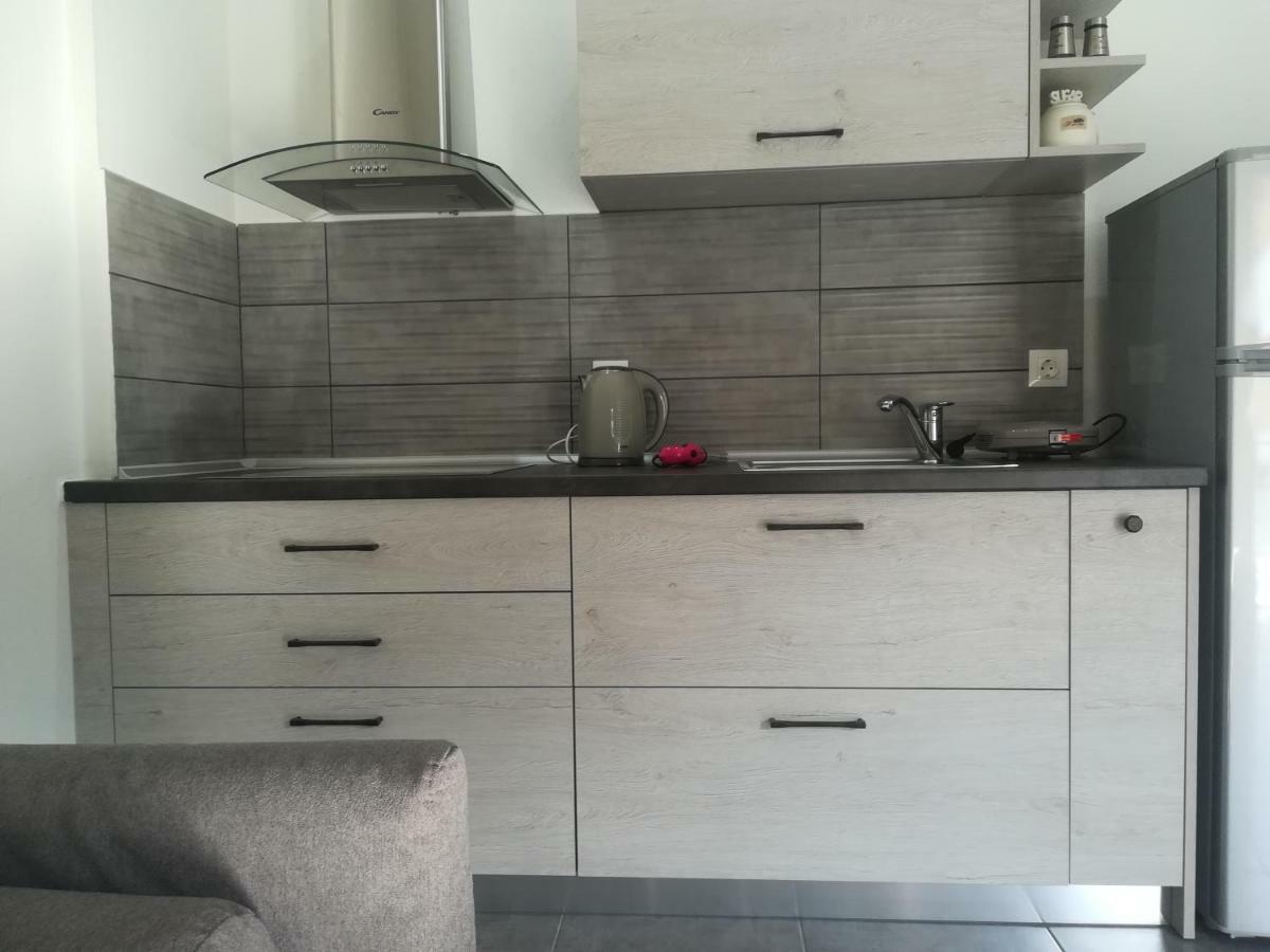 Savvas & Katerinas Appartments Neos Marmaras Eksteriør billede